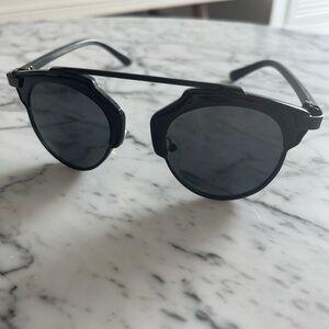 Sunglasses | Modern Minimalist Black Glasses